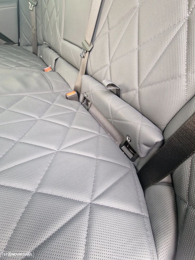 BMW iX xDrive45 - 34