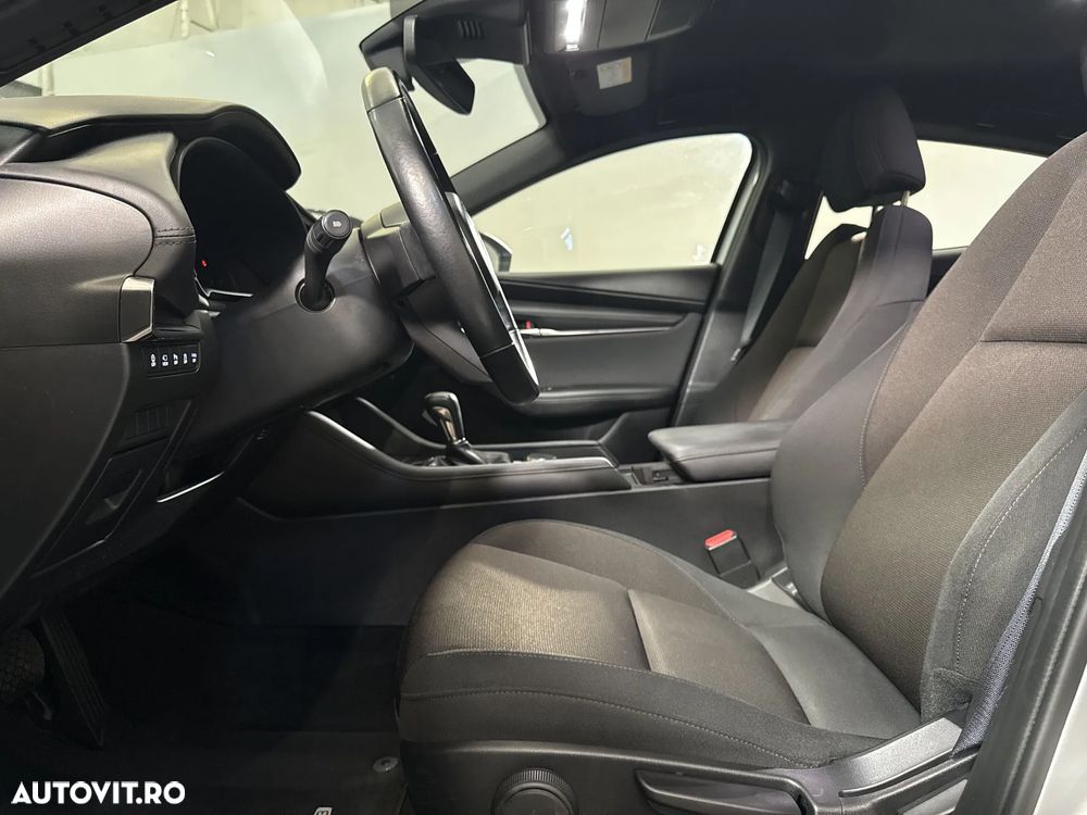 Mazda 3 - 23