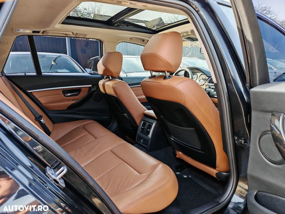 BMW Seria 3 320d Aut. Luxury Line - 7