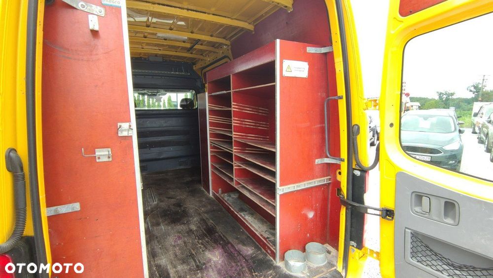 Mercedes-Benz Sprinter - 23