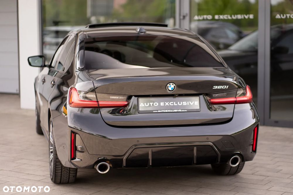 BMW Seria 3 320i M Sport sport - 26
