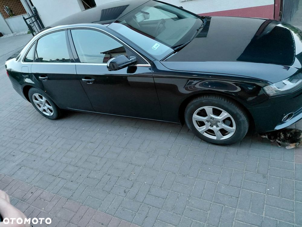 Audi A4 Limousine 2.0 TDI - 1