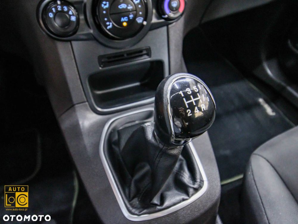 Ford Fiesta 1.25 Celebration - 18