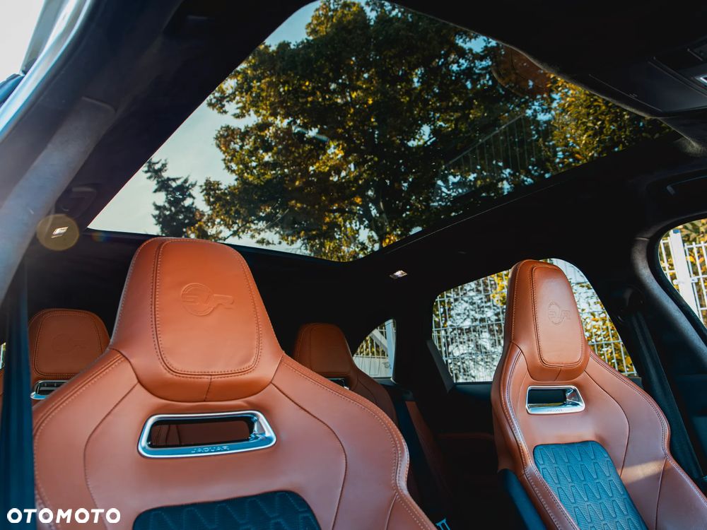 Jaguar F-Pace 5.0 V8 S/C AWD SVR - 40