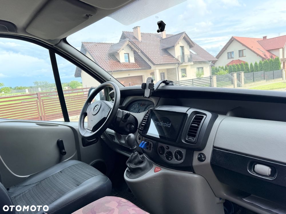 Opel Vivaro - 5