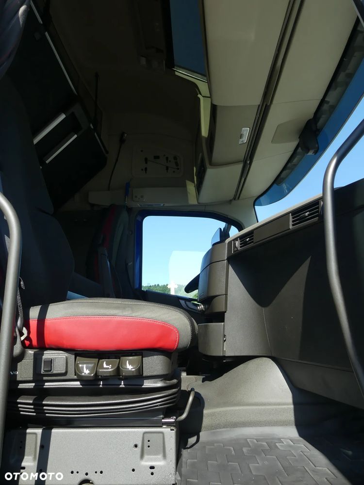 Volvo FH4 500 / EURO 6 / AUTOMAT / LOW DECK  / XXL / - 22