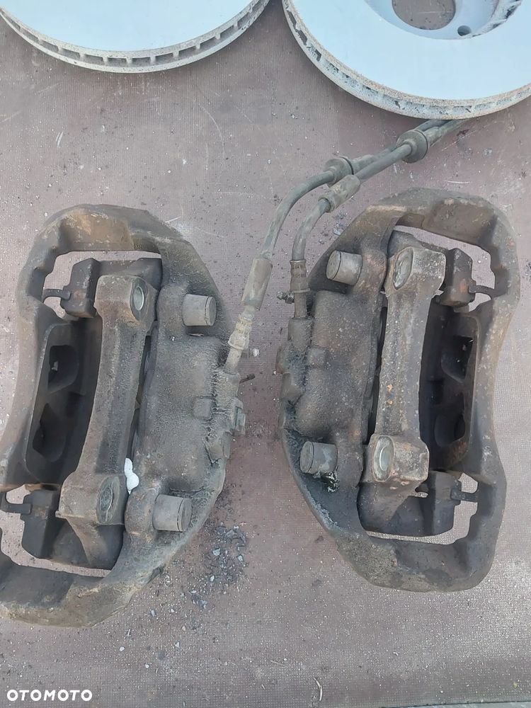 Zaciski hamulcowe komplet vw t5 t6 - 6