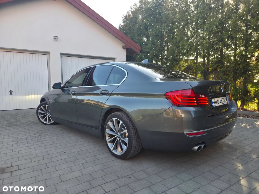 BMW Seria 5 525d xDrive Modern Line - 17