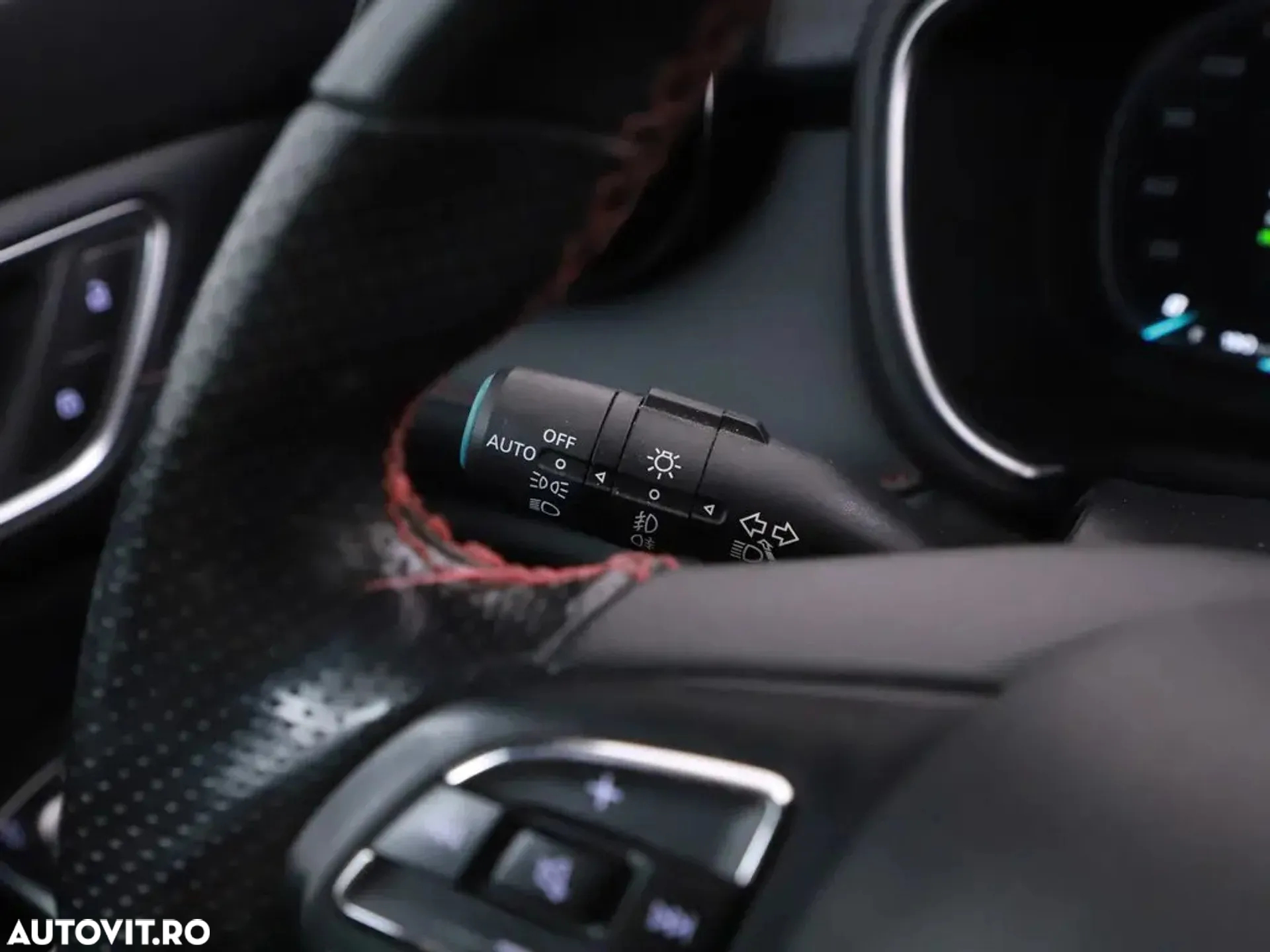 MG EHS 1.5T-GDI PHEV Luxury - 17