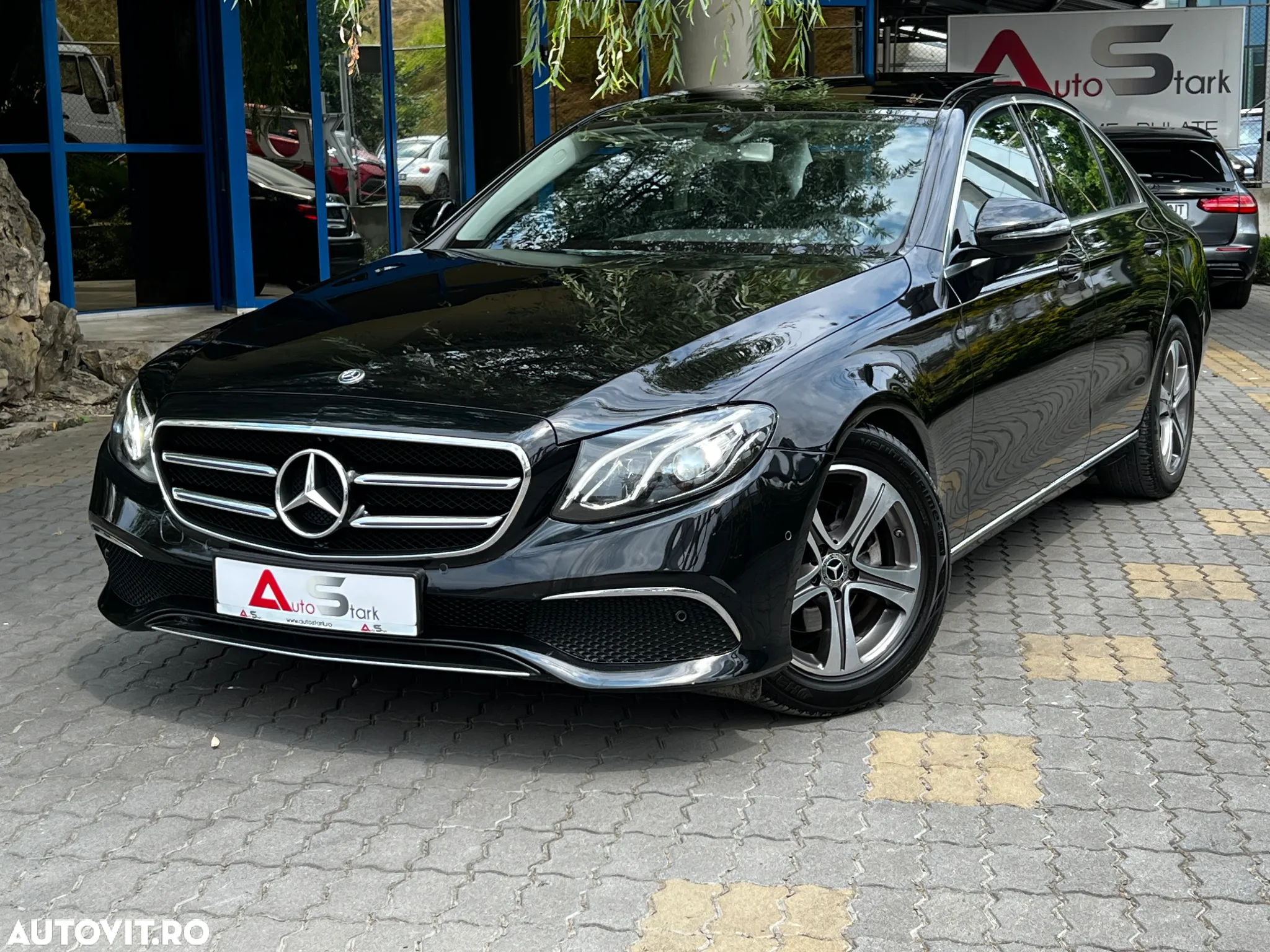 Mercedes-Benz E 200 d Aut. - 7