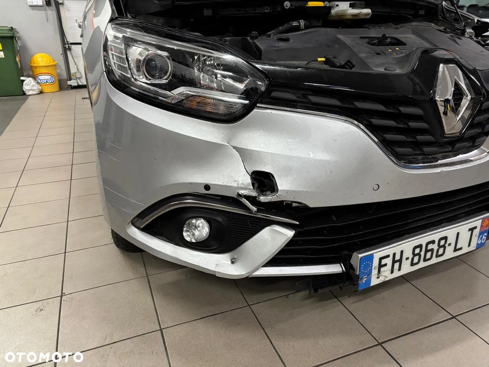 Renault Scenic ENERGY TCe 140 EDC EXPERIENCE - 10