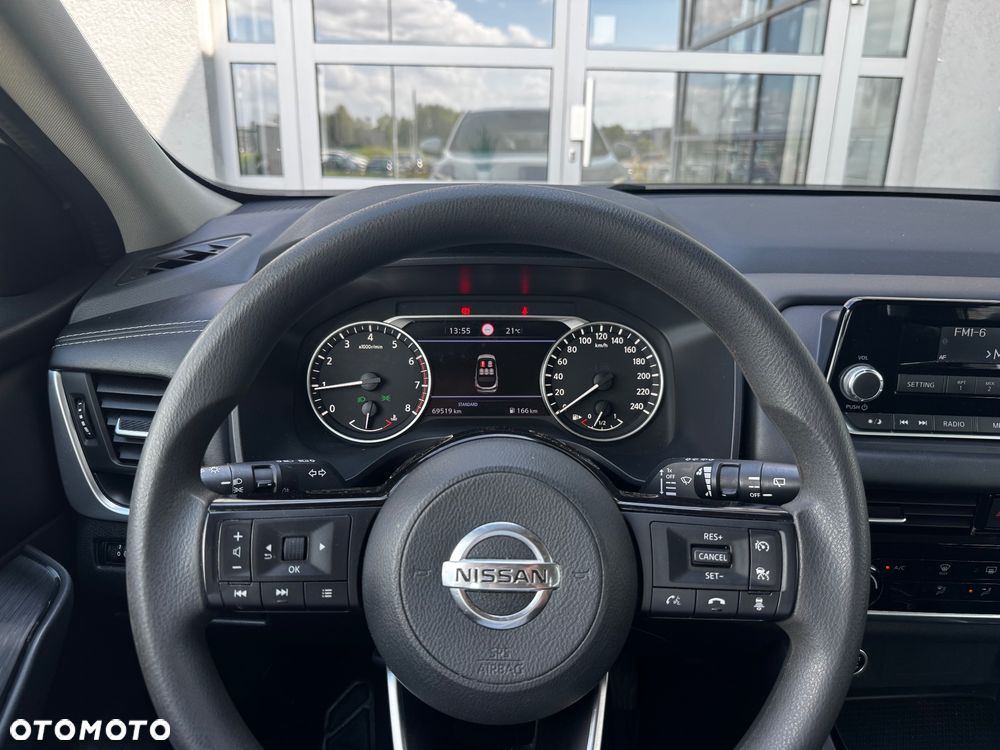 Nissan Qashqai 1.3 DIG-T MHEV Visia - 17
