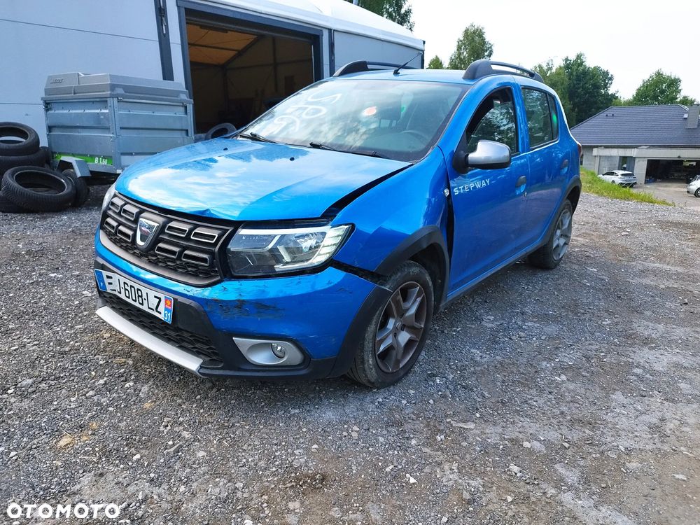 Dacia Sandero Stepway TCe 90 (S&S) Celebration - 2