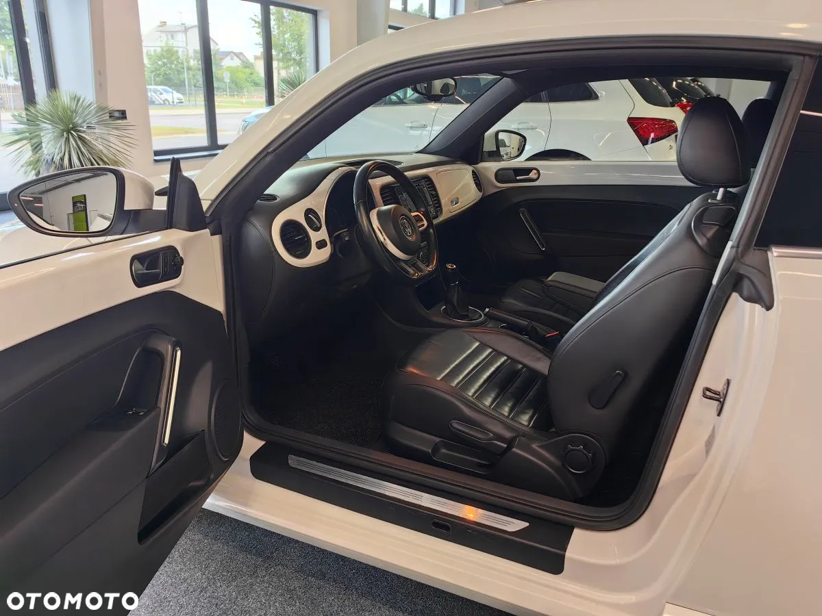 Volkswagen Beetle 2.0 TDI Design - 6