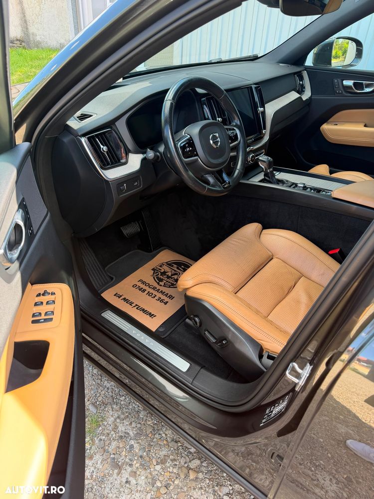 Volvo XC 60 D5 AWD Inscription - 3