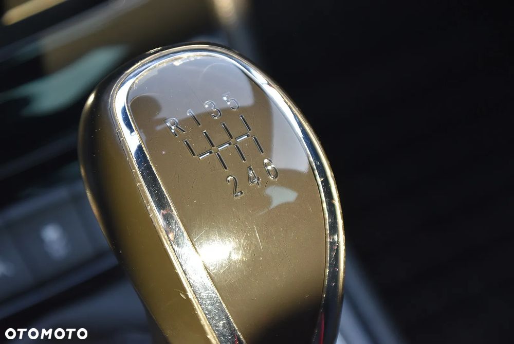 Opel Astra 1.4 Turbo Edition - 35