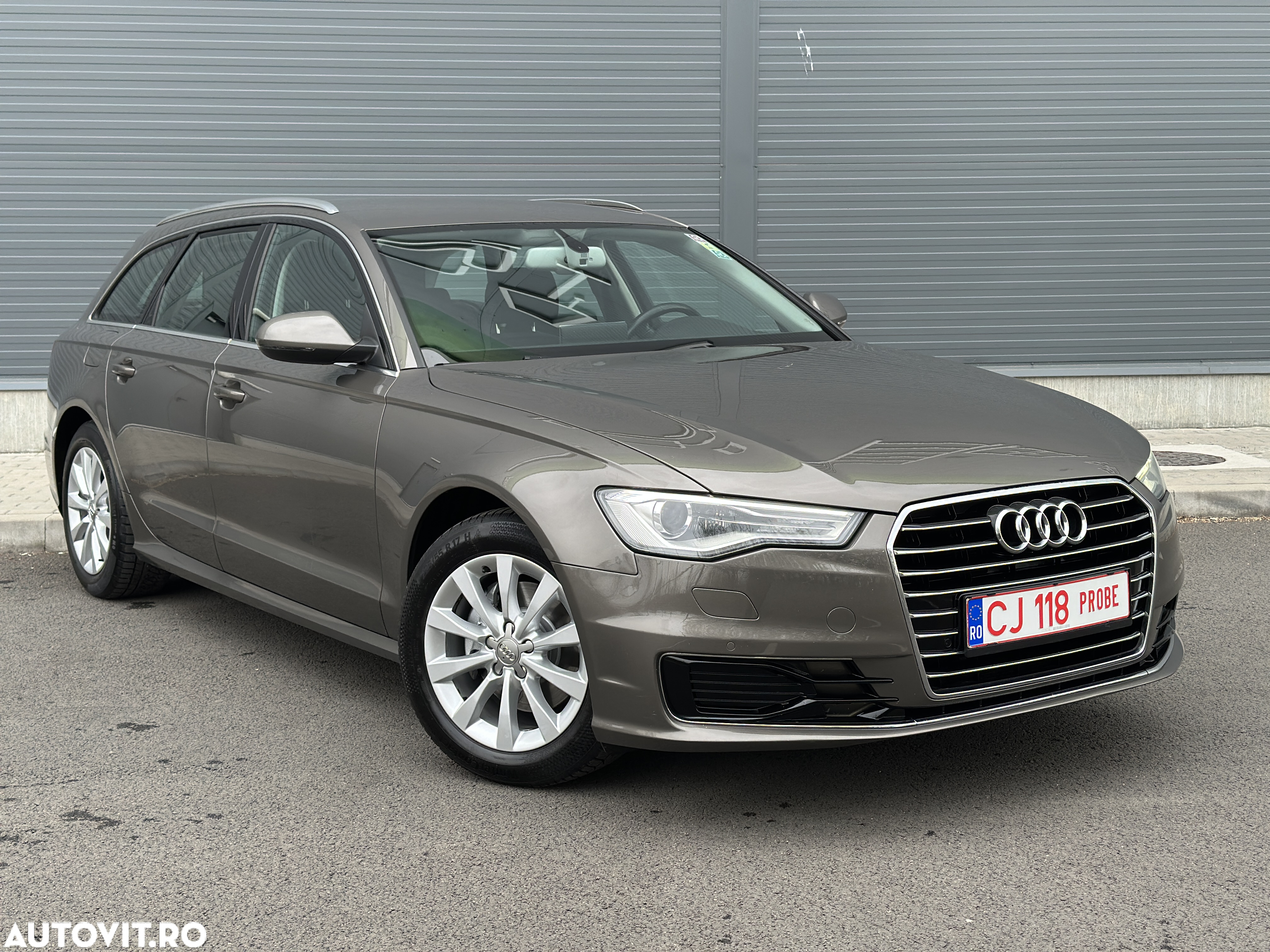 Audi A6 Avant 2.0 TDI Ultra S tronic - 4
