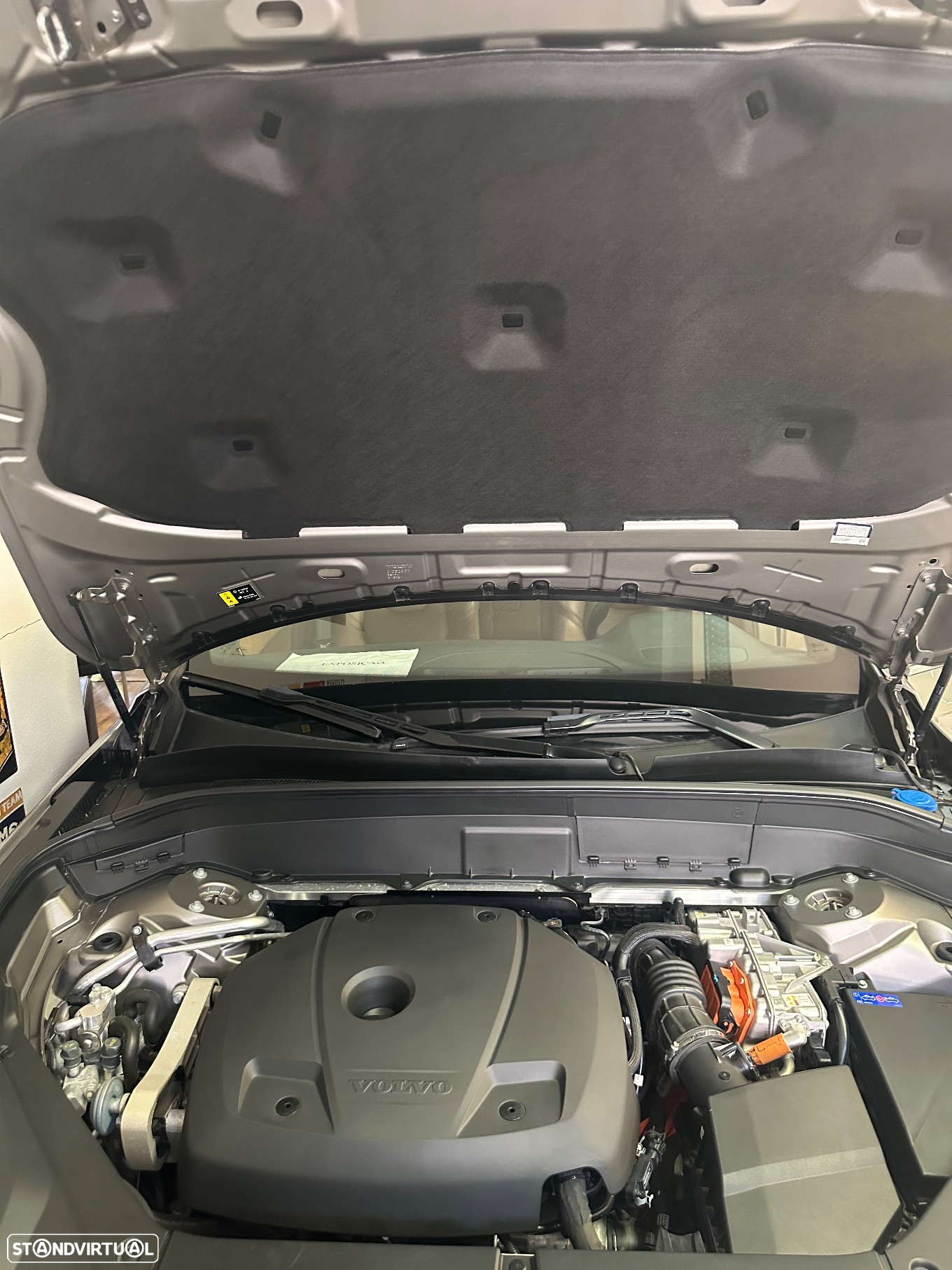 Volvo XC 90 T8 AWD Recharge Geartronic RDesign - 12