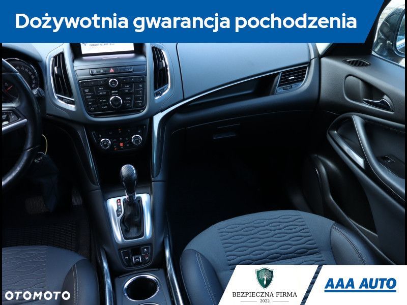 Opel Zafira - 9