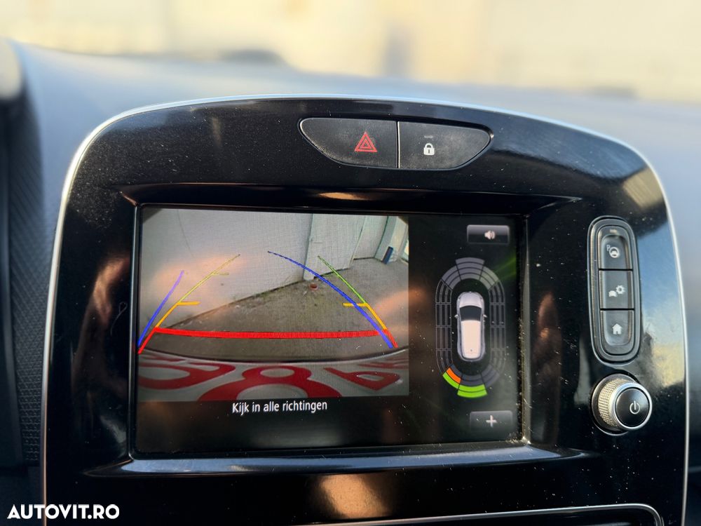 Renault Clio (Energy) dCi 90 Start & Stop INTENS - 19