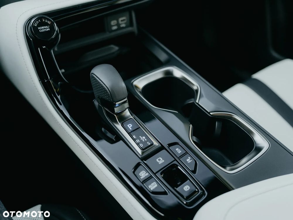Lexus NX 350h F Sport AWD - 14