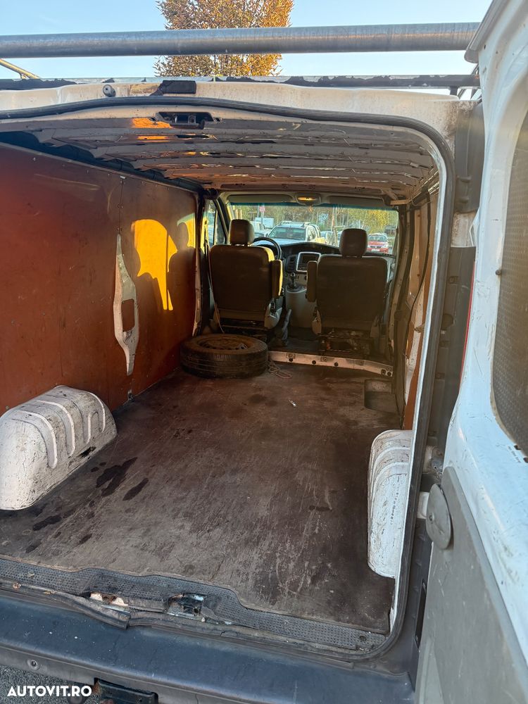 Renault Trafic - 6