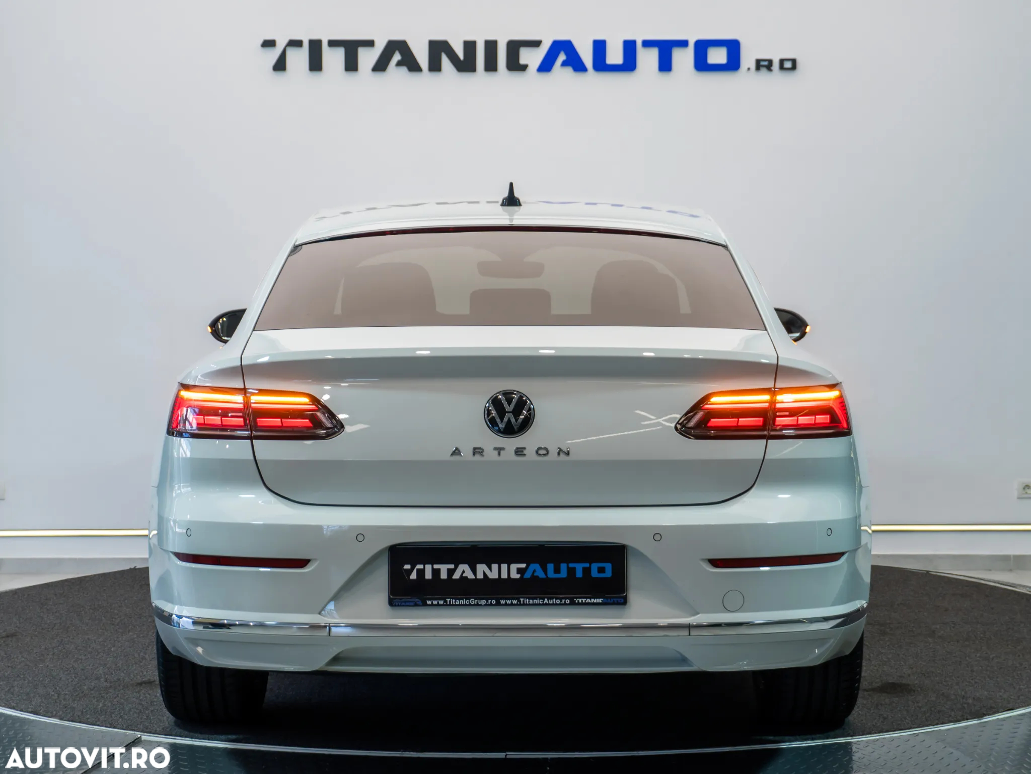 Volkswagen ARTEON 2.0 TDI DSG Elegance - 9