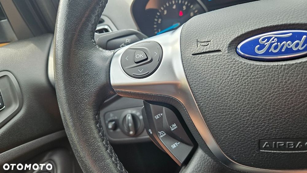 Ford Kuga 1.5 EcoBoost 2x4 Individual - 26