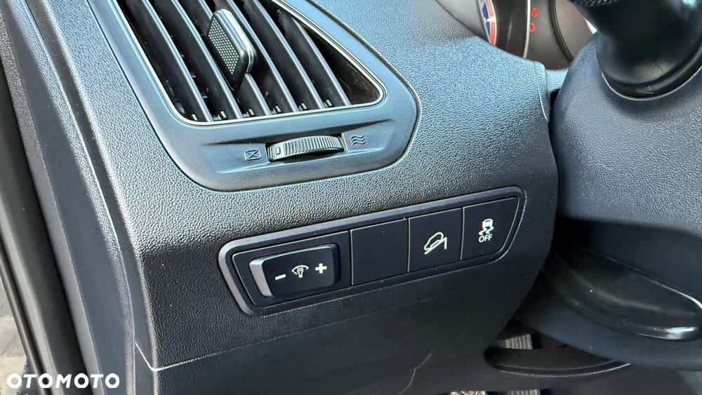 Hyundai ix35 1.6 2WD Fifa World Cup Edition - 21