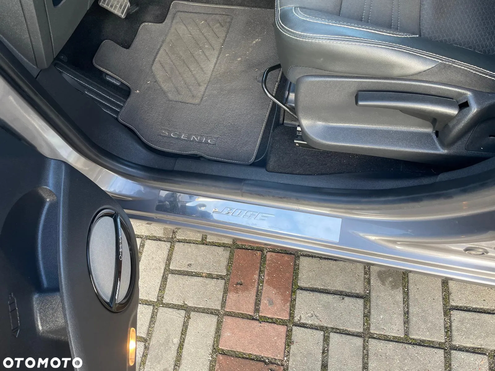 Renault Scenic 1.5 dCi Energy Bose EDC EU6 - 12