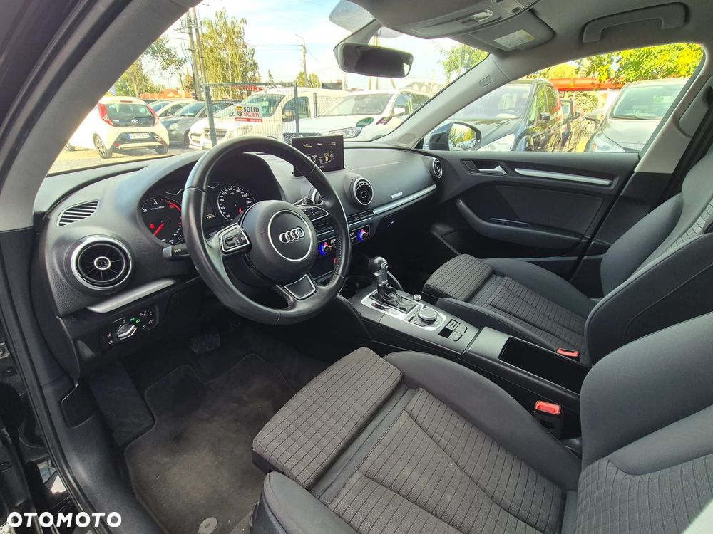 Audi A3 Sportback 2.0 TDI S tronic Attraction - 23