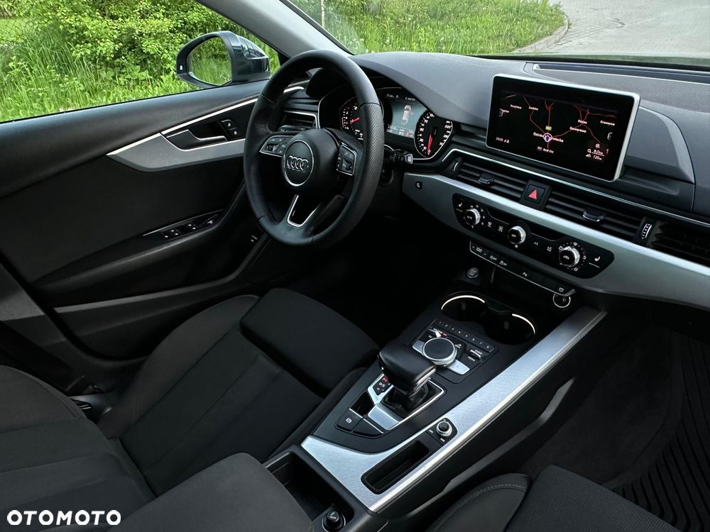 Audi A4 Avant 40 TDI S tronic S line - 12