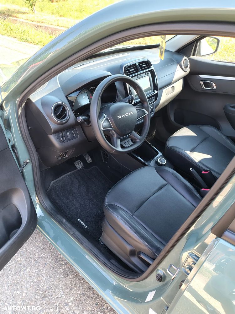 Dacia Spring Expression - 5