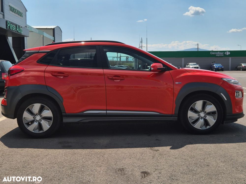 Hyundai KONA 204CP Luxury - 2