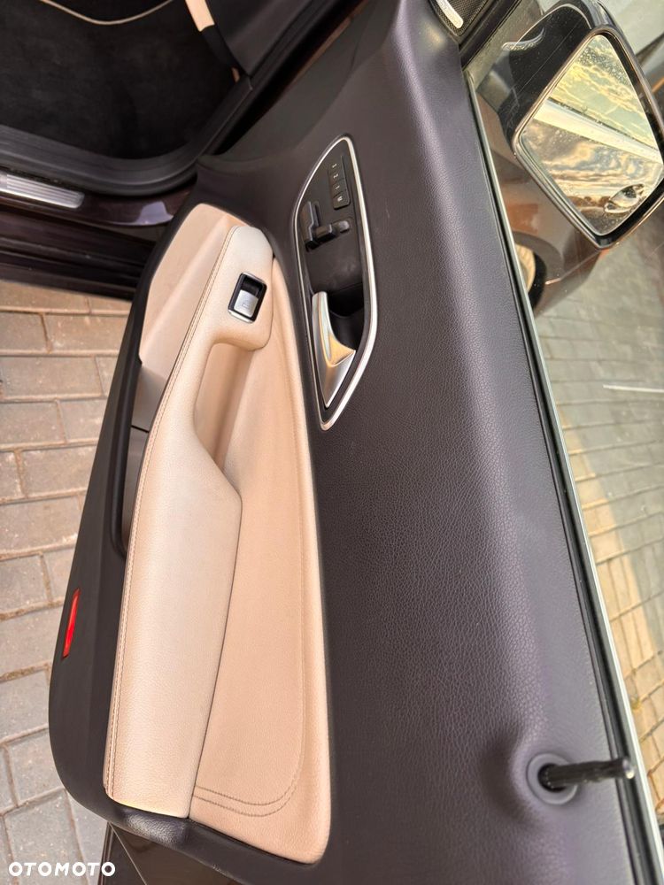 Mercedes-Benz CLA 250 4Matic 7G-DCT Sport - 20