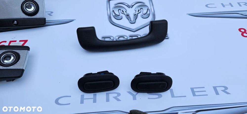 Dodge Durango III LIFT 2021-2025 Słoneczki Osłona przeciwsłoneczna Oświetlenie kabiny kierowcy Lampka podświetlenia Panel sterowania klimatyzacją Panel nawiewu - 7