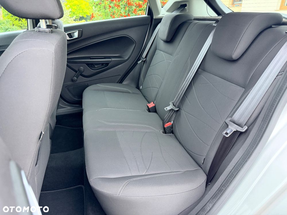 Ford Fiesta 1.25 Trend - 22