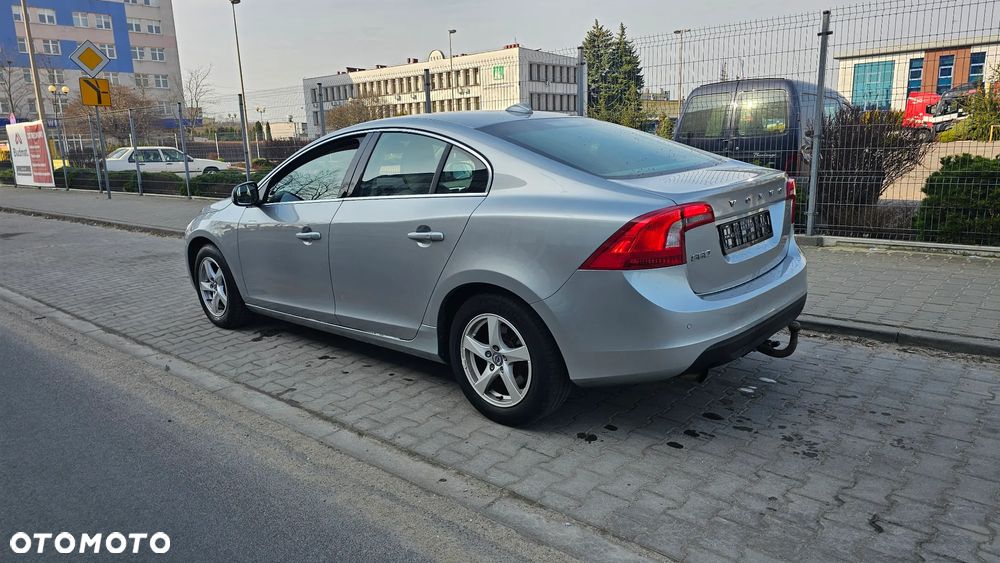 Volvo S60 DRIVe Summum - 23