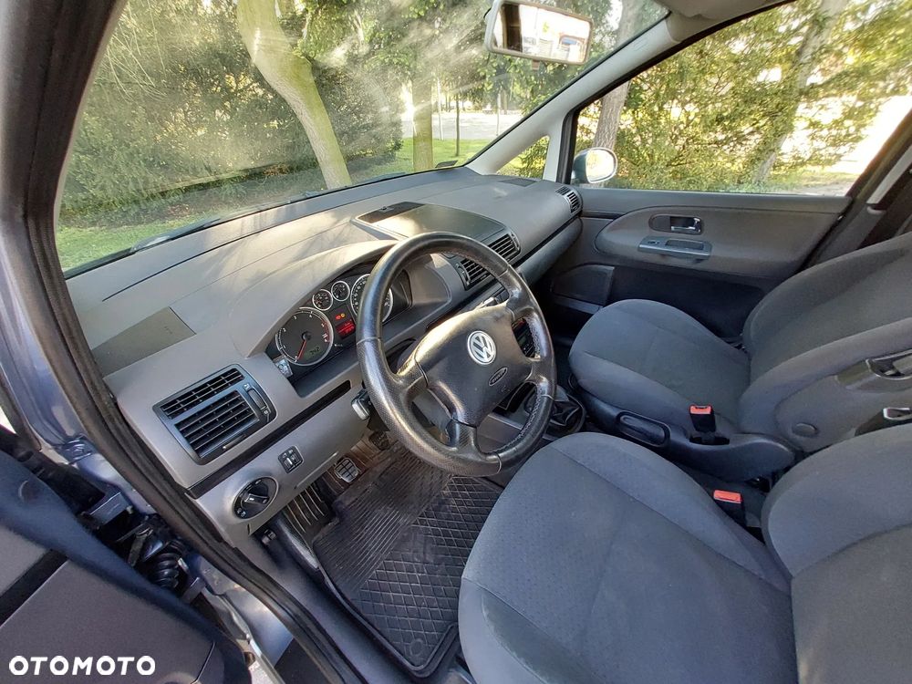 Volkswagen Sharan 2.0 TDI Comfortline - 18