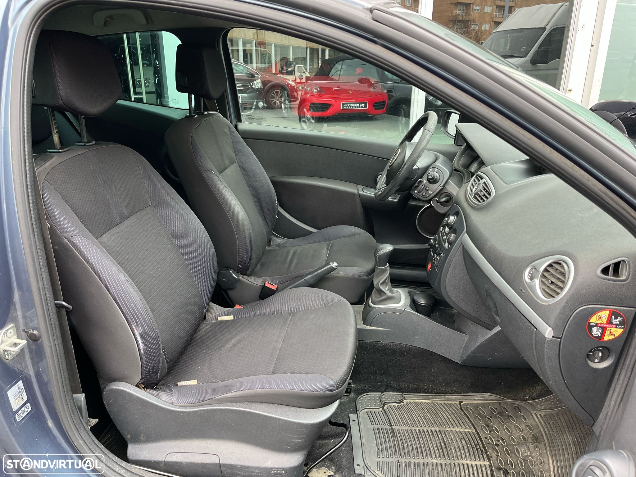Renault Clio 1.2 Confort Authentique GPL - 10