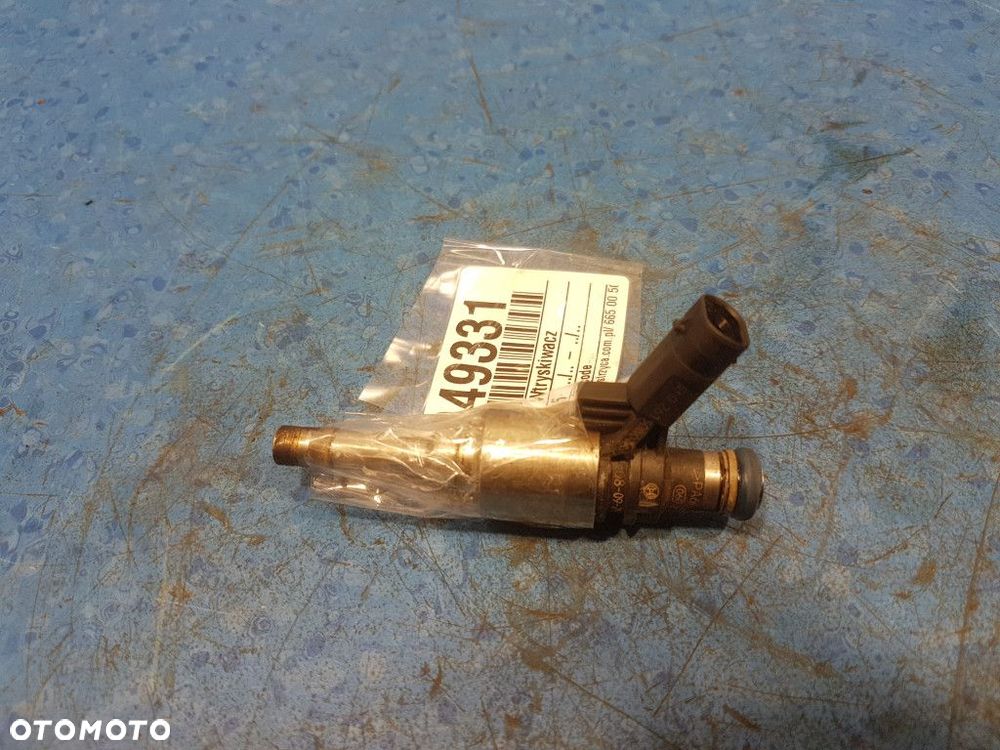 AUDI A5 8T 2.0 TFSI WTRYSKIWACZ 06H906036G - 2