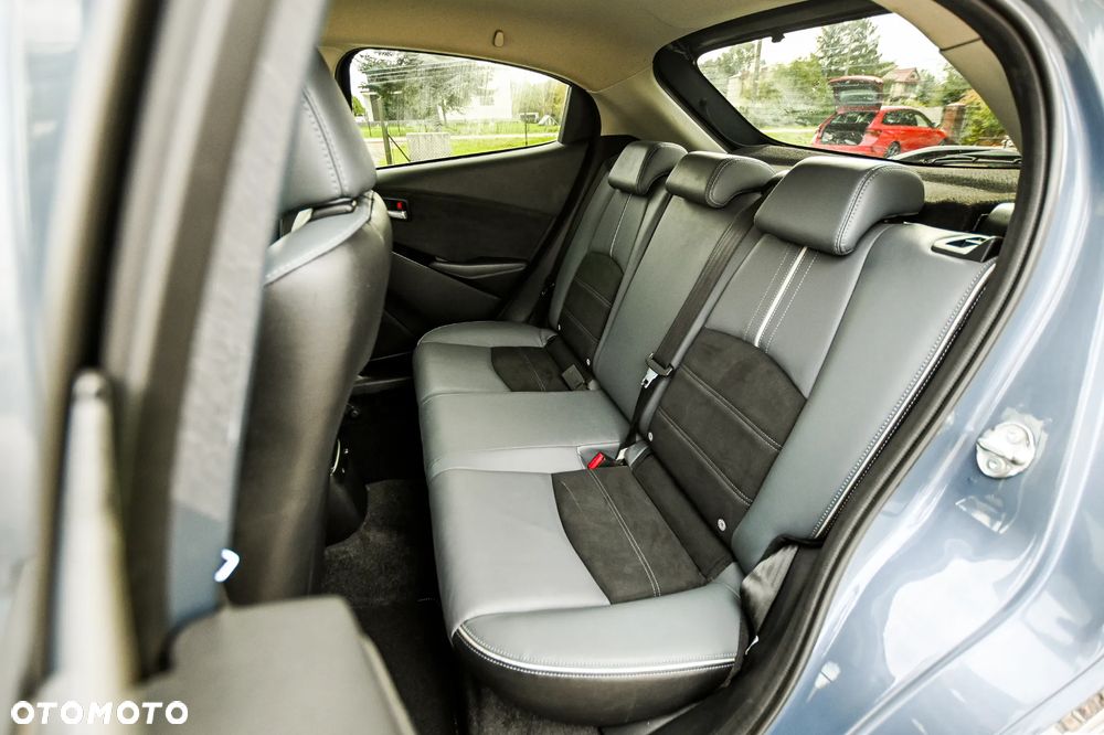 Mazda 2 SKYACTIV-G 90 Exclusive-Line - 38