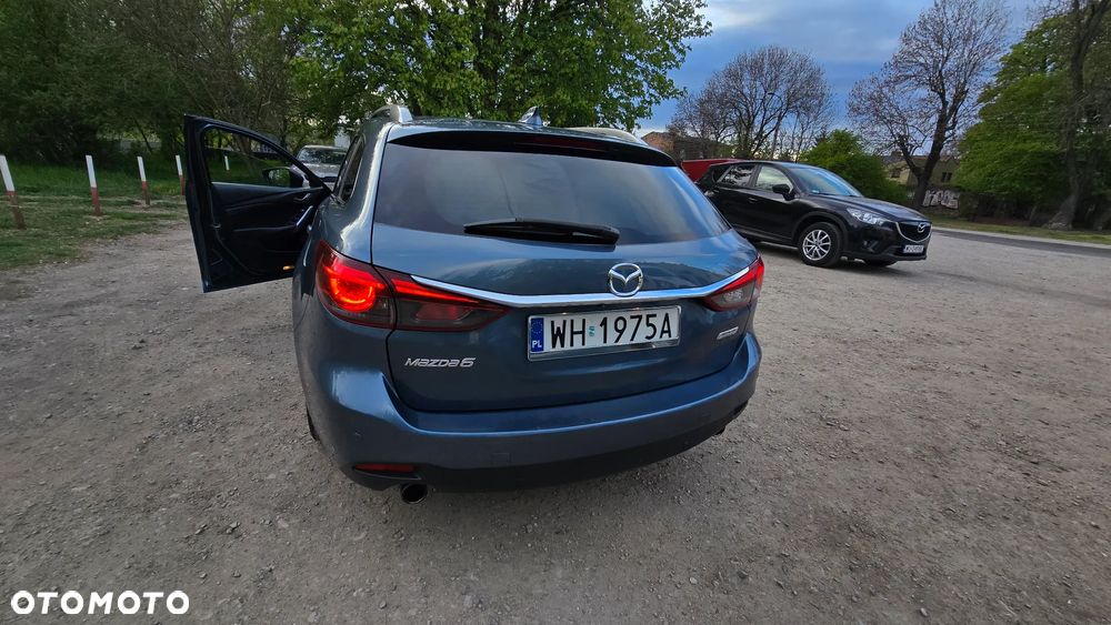 Mazda 6 - 4