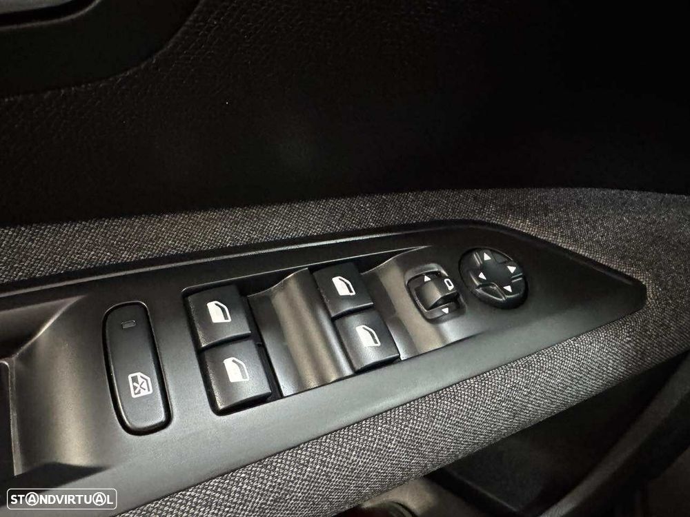 Peugeot 5008 1.5 BlueHDi Active - 15