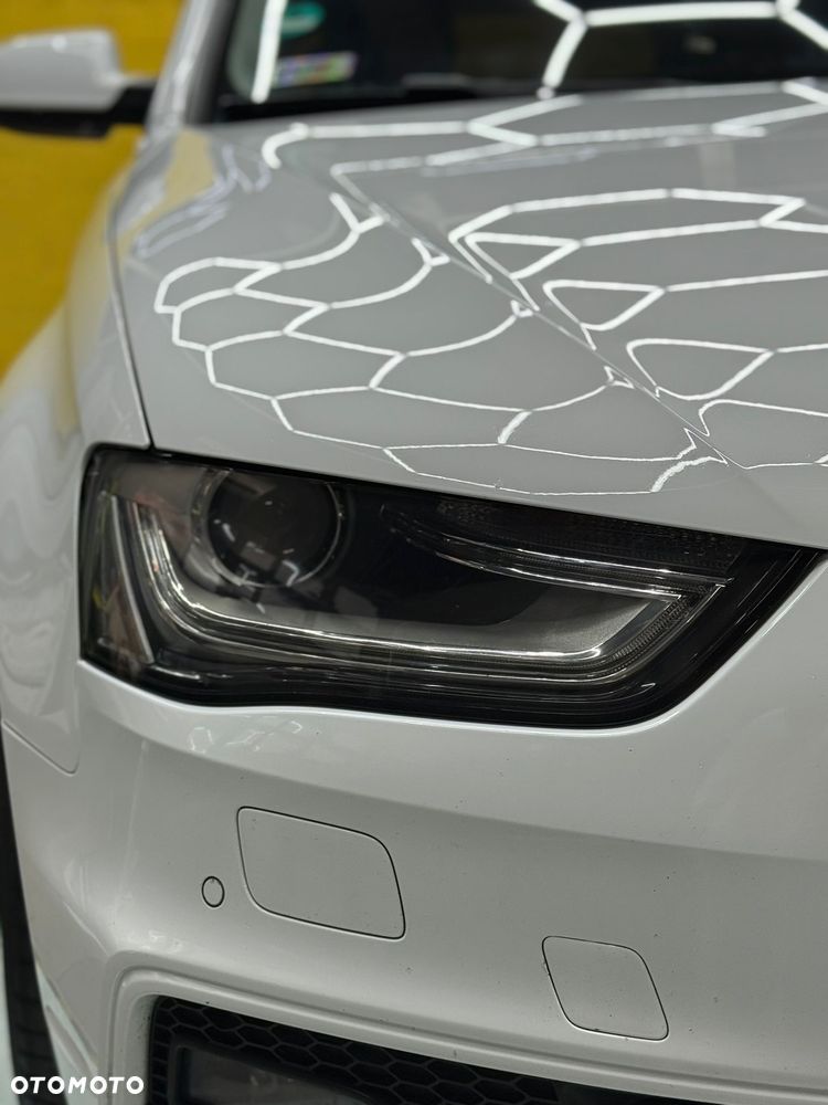 Audi A4 - 4