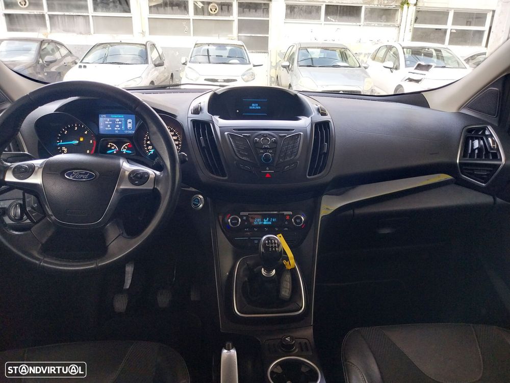 Ford Kuga 2.0 TDCi Titanium - 12