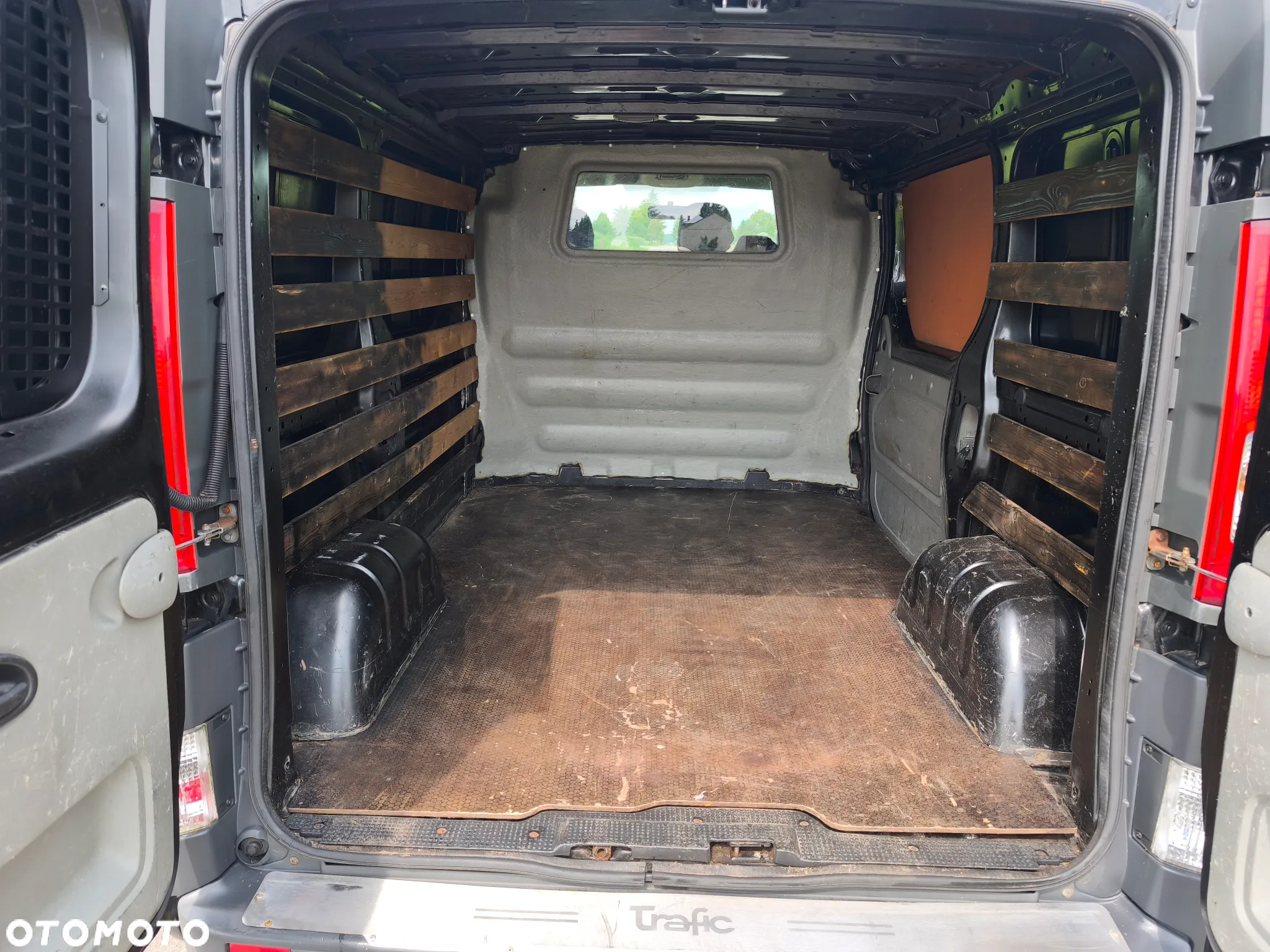 Renault Trafic - 14