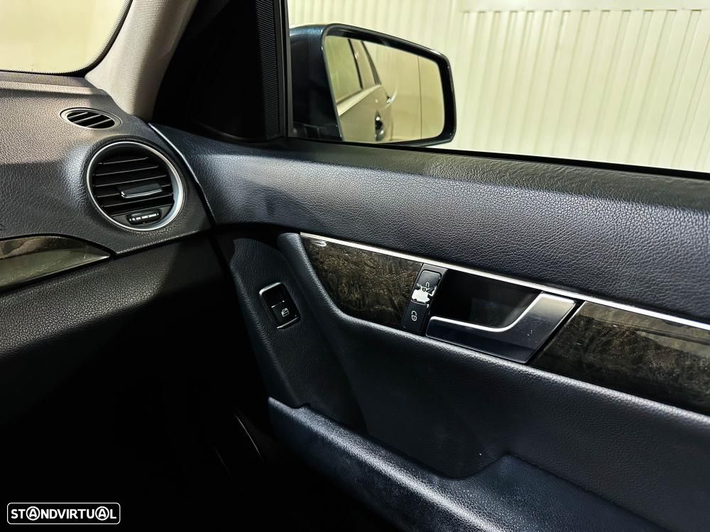Mercedes-Benz C 180 CDi Avantgarde BlueEfficiency Aut. - 25
