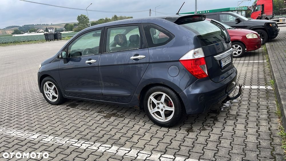 Honda FR-V - 5