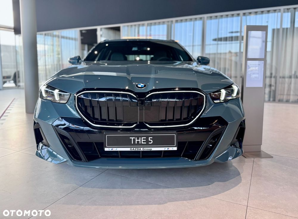 BMW Seria 5 520d xDrive mHEV M Sport - 3